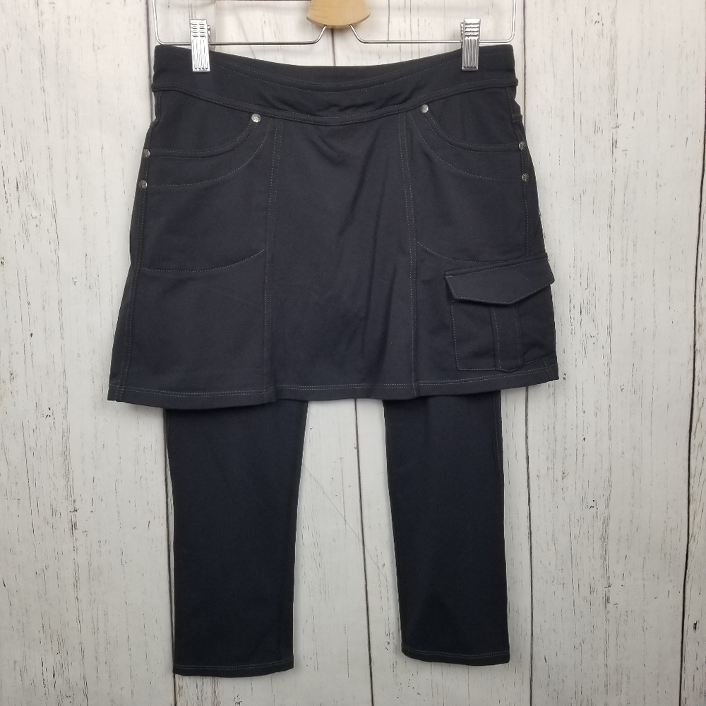 Athleta capri and skirt combo black small